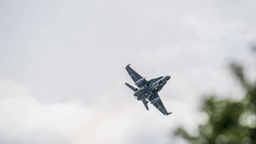 Военная хроника заявила об активности авиации НАТО в Чёрном море