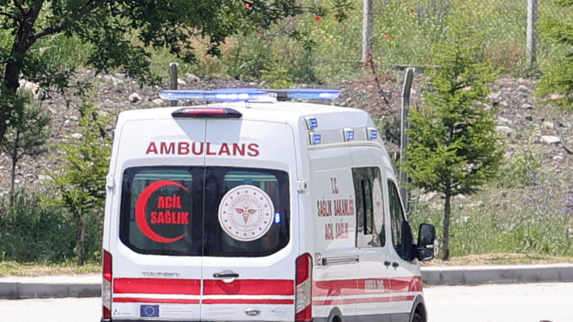 В Турции пять человек погибли в результате наезда грузовика