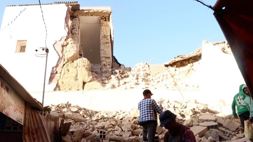 Число жертв землетрясения в Марокко превысило тысячу