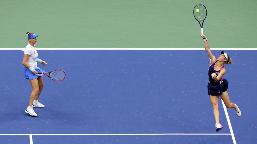 Переломный тай-брейк: Звонарёва и Зигемунд проиграли в финале US Open в парах
