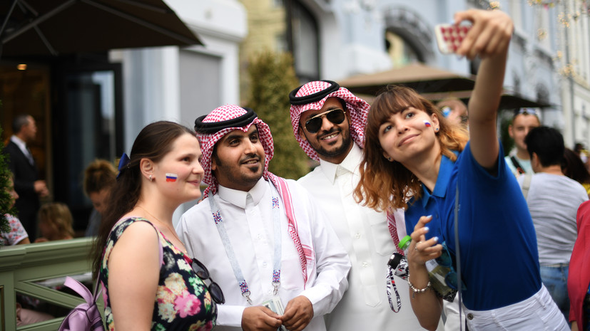 «Прирост туристов класса премиум»: Россия предложила безвиз Саудовской Аравии, Малайзии, Бахрейну, Кувейту и Оману