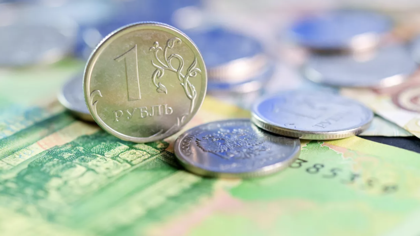 Глава Сбербанка Греф назвал нынешний курс рубля неоправданно заниженным