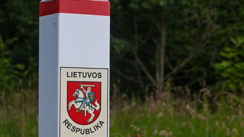 Литва не впустила почти 20 автомобилей с российскими номерами