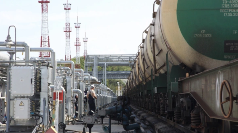 МЭА: доходы России от нефтяного экспорта в августе выросли на $1,8 млрд