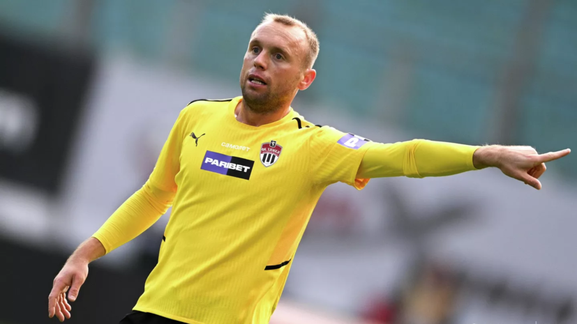 Глушаков назвал слухами переговоры о переходе в «Торпедо»