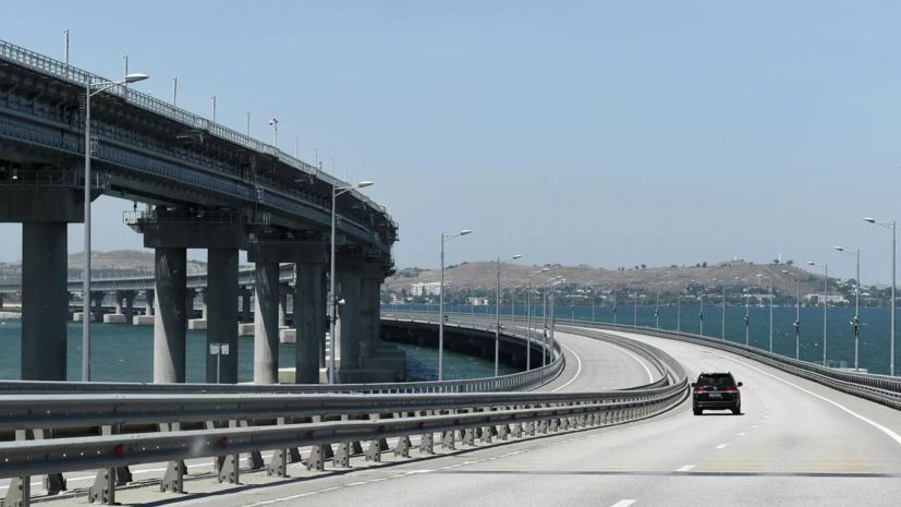Хуснуллин: движение на Крымском мосту планируют полностью запустить к 1 ноября
