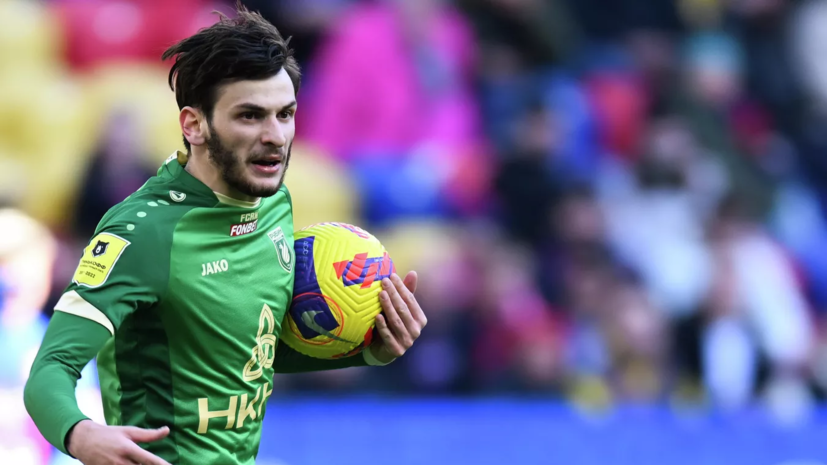 Кварацхелия вошёл в список 12 номинантов на приз лучшему футболисту 2023 года