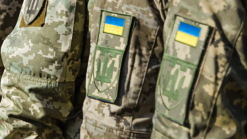 Американского журналиста шокировало решение Киева отправить ВСУ на минные поля