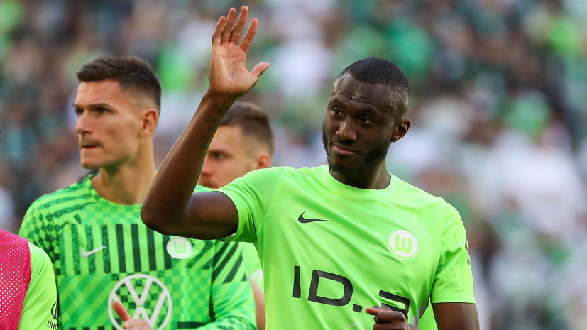 Карпов: «Локомотив» предложил контракт экс-игроку «Вольфсбурга» Гилавоги