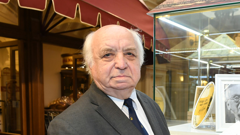 Умер заслуженный художник Герман Мазурин