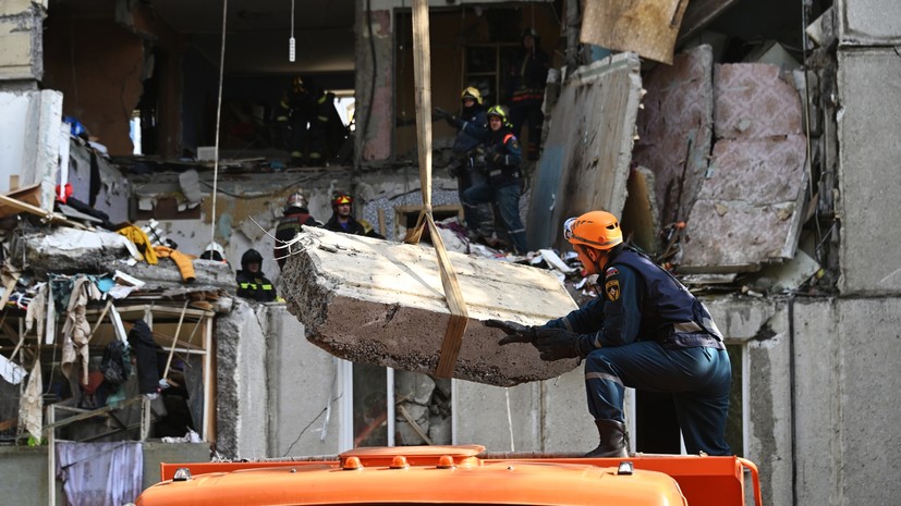 МЧС: два спасателя погибли при повторном обрушении на месте ЧП в Балашихе