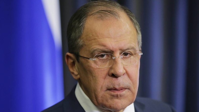 Лавров предложил задуматься о создании футбольной команды БРИКС