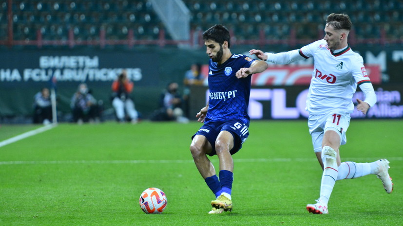 Адамов рассказал, как Кадыров в шутку ударил его в живот во время застолья