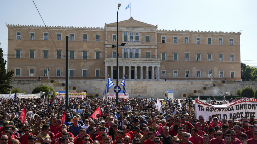 В Греции проходит общенациональная забастовка против законопроекта о труде