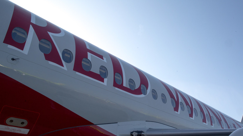 В Бухаре из-за поломки на десять часов задержали самолёт Red Wings