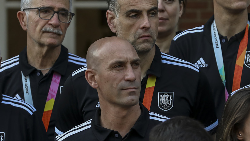 Дюков заявил, что относится к Рубиалесу с большим уважением