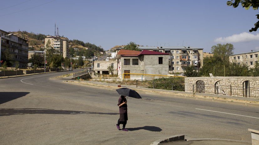 Власти Азербайджана демонтировали армянский танк-памятник в Нагорном Карабахе