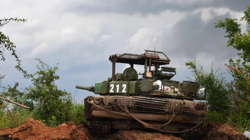Бойцы ВС России уничтожили украинские наблюдательные пункты в районе Марьинки