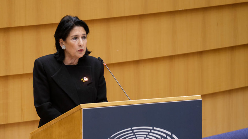 Президент Грузии снова поехала в ЕС без разрешения правительства