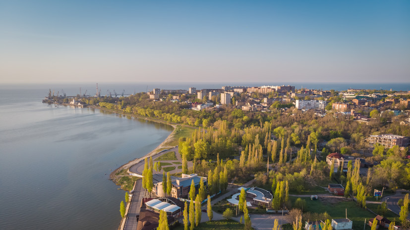 Власти объяснили учениями громкий звук в небе над Таганрогом