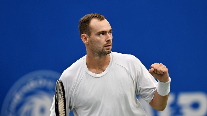 Чесноков считает, что Сафиуллин здорово играл против Зверева