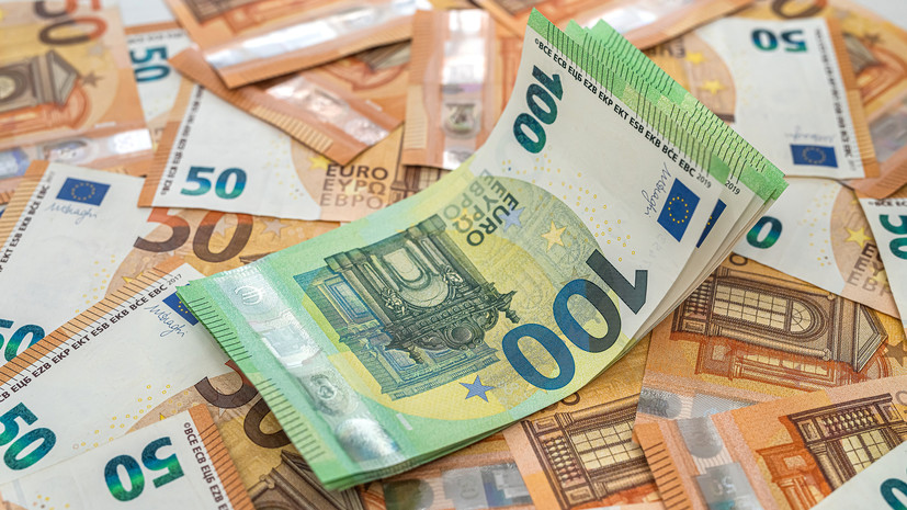 Совет ЕЭК продлил повышенный лимит в €1000 беспошлинной онлайн-торговли