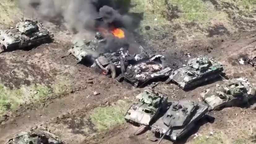 Военная хроника проанализировала видео с 24 единицами подбитой техники ВСУ в ДНР