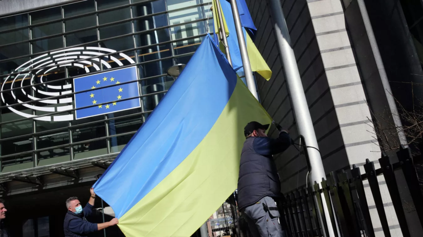 NYT: страны Запада намерены нарастить производство оружия на Украине