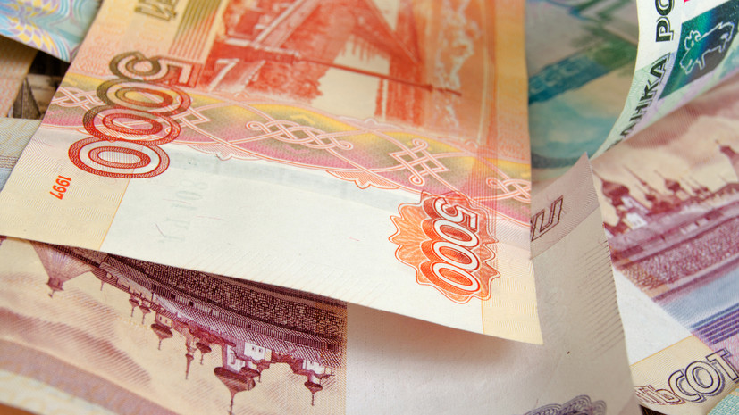 «Окажет сдерживающее воздействие на цены»: правительство России ввело экспортные пошлины с привязкой к курсу рубля