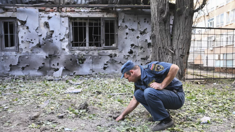 Ракета украинских войск влетела в гостиницу в Енакиево в ДНР