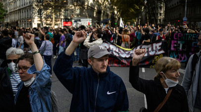 Около 1700 человек вышли на акцию протеста против полицейского насилия в Лионе