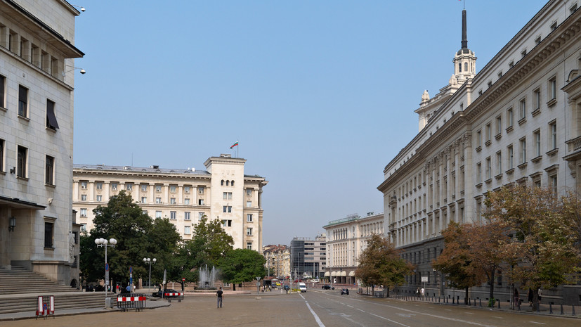 Болгария с 2 октября вводит запрет на въезд автомобилей с российскими номерами