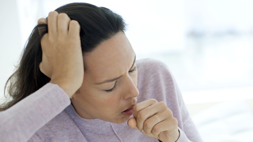 Врач Кондрахин: длительный кашель может указывать на болезни сердца или ЖКТ