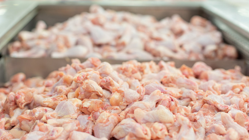 ФАС направила запросы ряду производителей мяса курицы для анализа цен