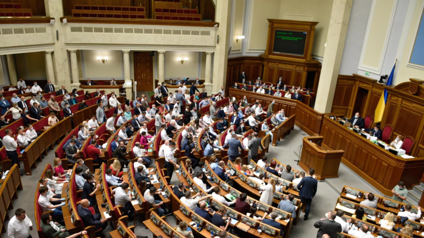Депутат Рады: международные резервы Украины сокращаются второй месяц подряд