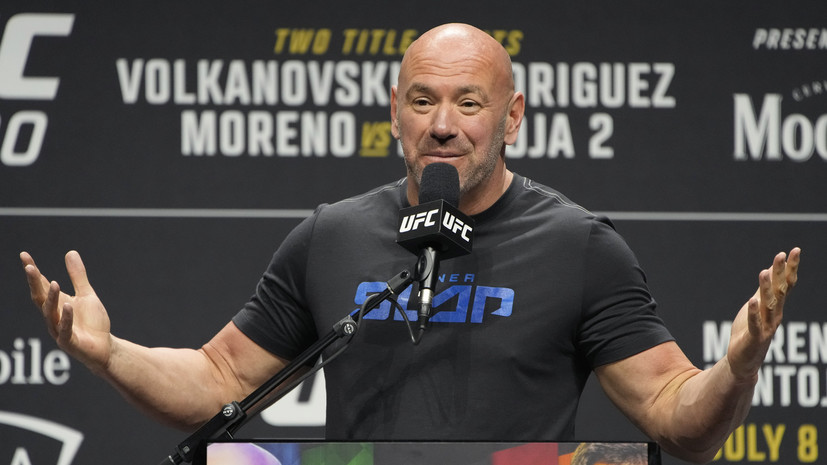 Глава UFC: российские бойцы будут выходить в октагон с флагом своей страны