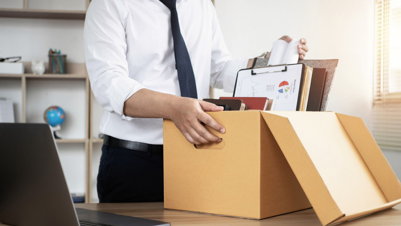 Россияне назвали низкую зарплату в числе самых частых причин для увольнения