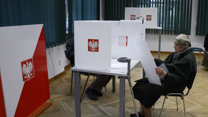 На 17:00 явка на парламентских выборах в Польше составила 57,54%