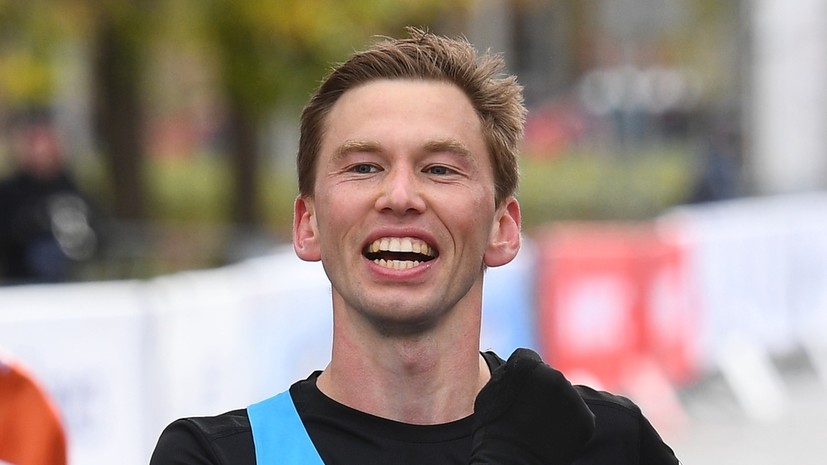 Российский бегун Ядгаров выиграл Амстердамский полумарафон