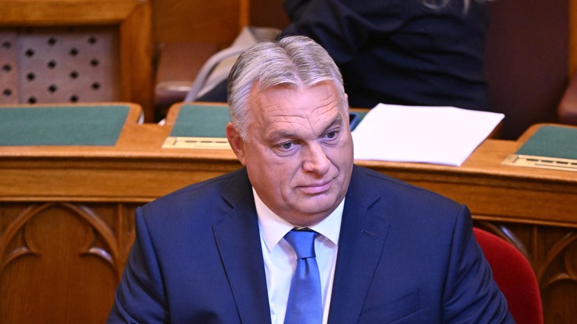 Орбан: Венгрия пытается спасти в двусторонних контактах с Россией всё, что может