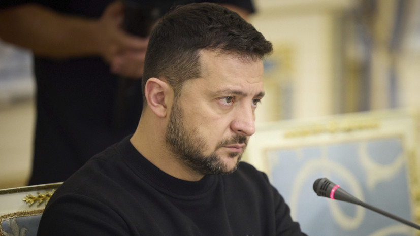 Экс-агент ЦРУ Макговерн: Зеленский заслуживает презрения за гибель людей