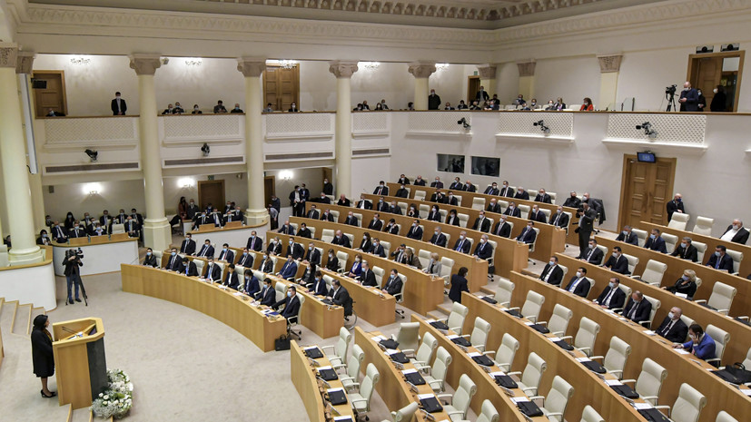 Особый режим безопасности введён в парламенте Грузии