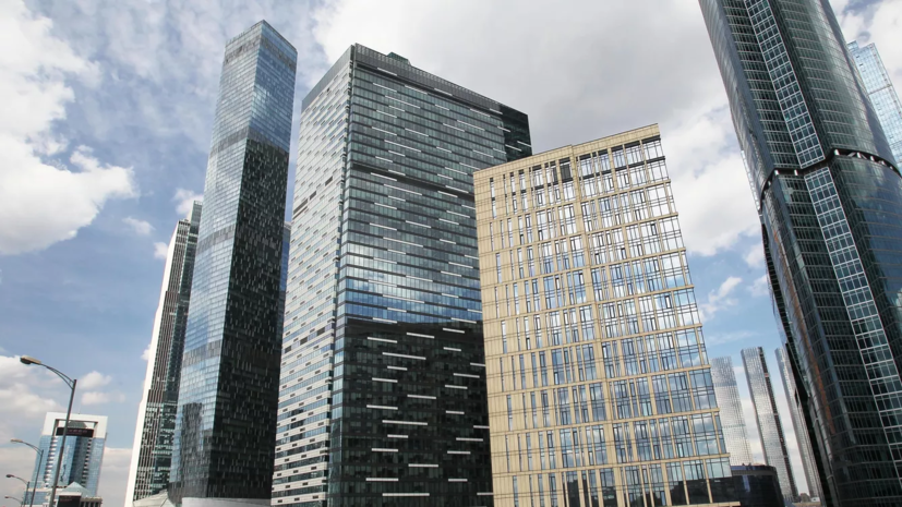 Главу департамента инфраструктурных проектов Угнивенко назначили замглавы Минцифры