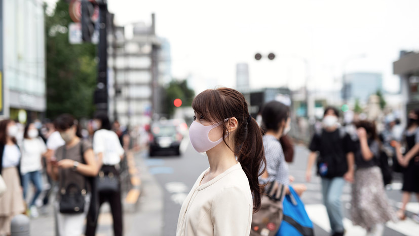 В Японии придумали правило пяти секунд для снижения риска заболевания COVID-19