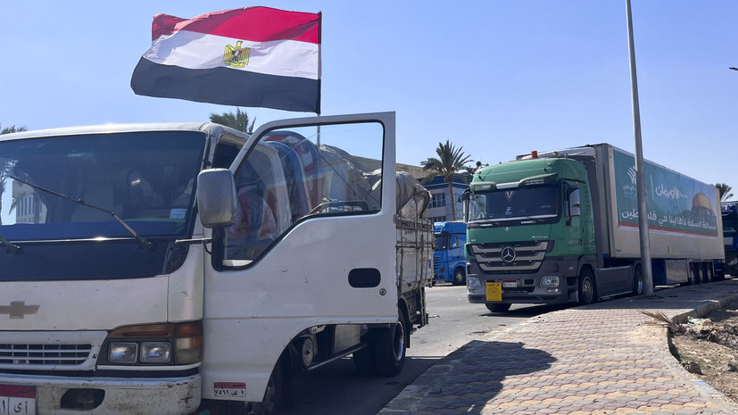 Первые грузовики с гумпомощью для сектора Газа прошли через КПП «Рафах»