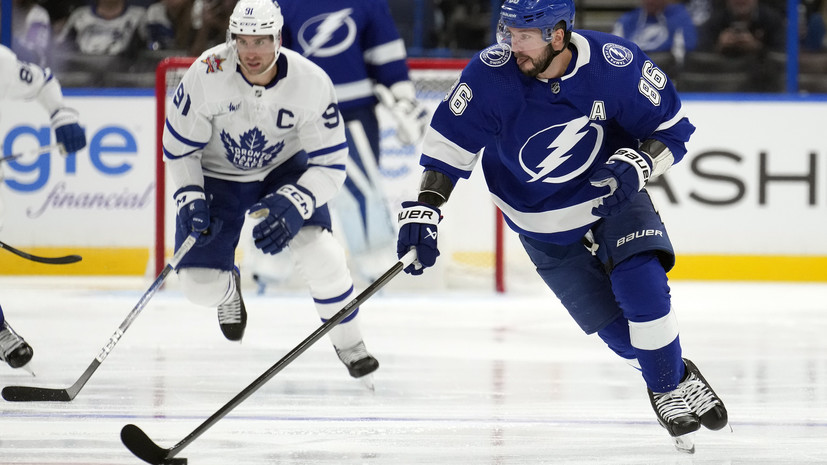 Дубль Кучерова не спас «Тампу» от поражения в матче с «Торонто» в НХЛ