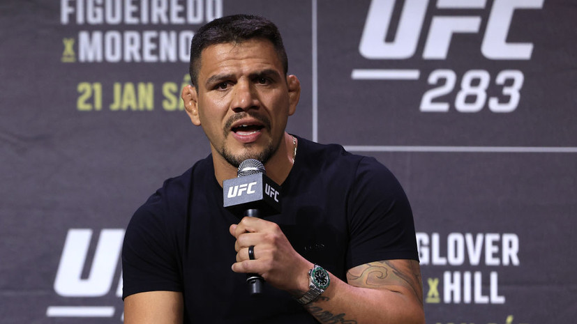 Дос Аньос считает, что только он может победить Махачева