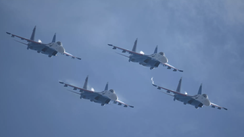 ОАК передала Минобороны очередную партию истребителей Су-35С