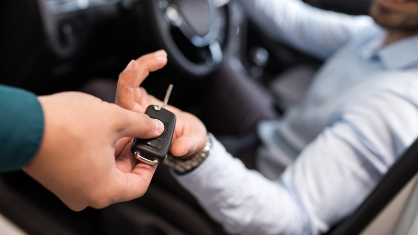 Автоэксперт Акулов раскрыл нюансы покупки автомобиля с пробегом