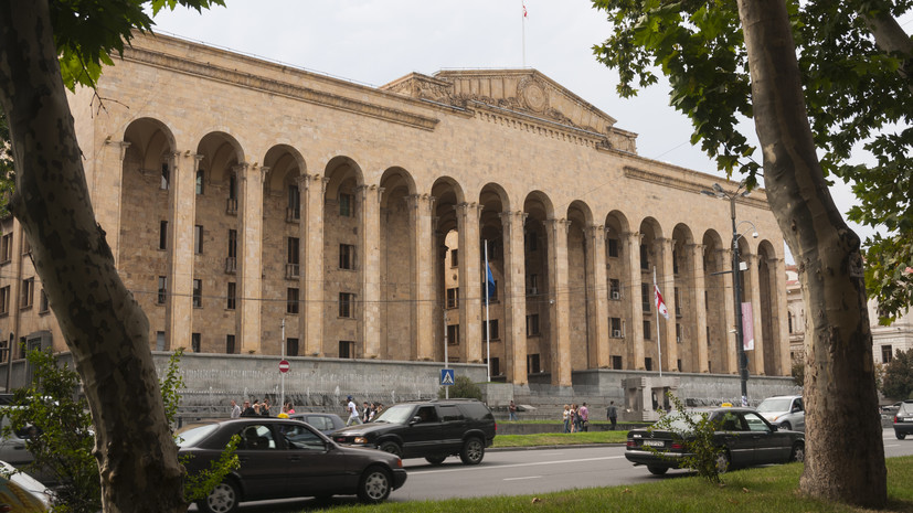 В парламенте Грузии заявили о желании Украины видеть Саакашвили у власти